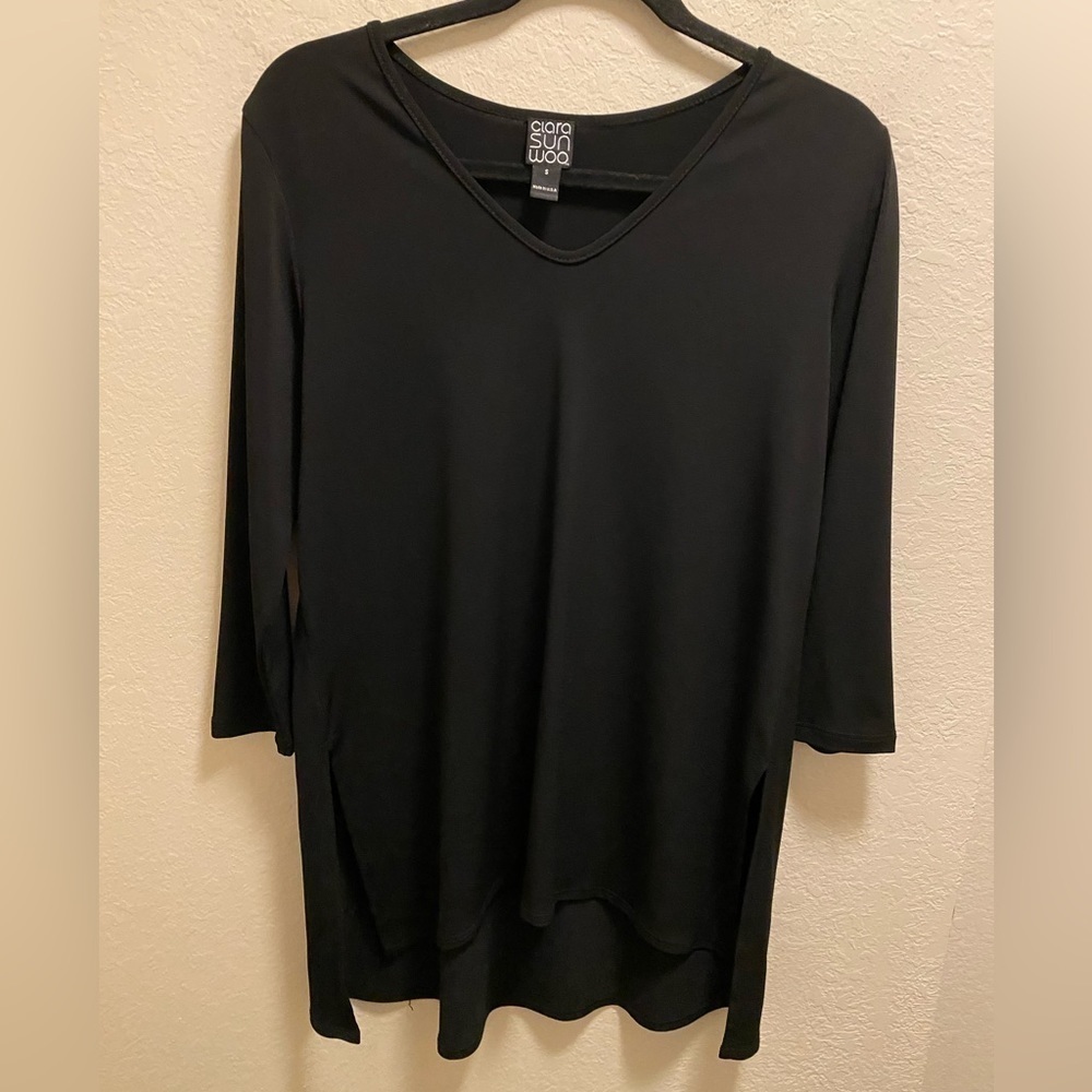 Clara Sun Woo Black V-Neckline Tunic Top Size Small